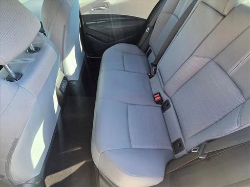 Certified 2025 Toyota Corolla SE image 17