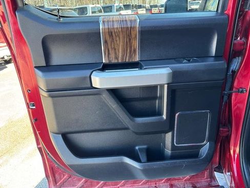 Used 2018 Ford F150 Lariat w/ Equipment Group 502A Luxury image 11