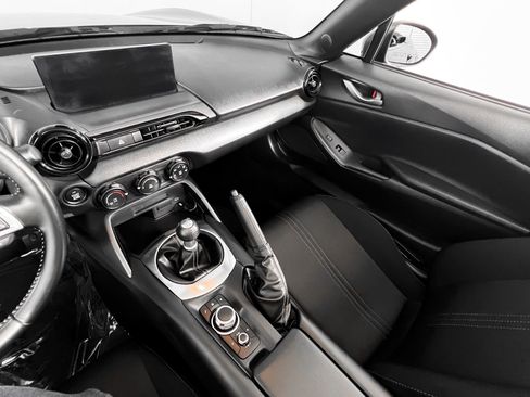 Used 2024 MAZDA MX-5 Miata Sport image 27
