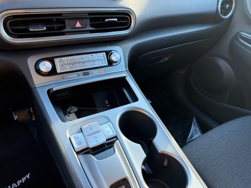 Certified 2023 Hyundai Kona SE image 13