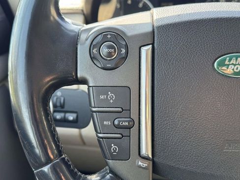 Used 2013 Land Rover LR4 HSE image 19