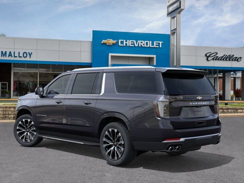 New 2026 Chevrolet Suburban High Country w/ Sun And Tow Package AWD/4WD image 28