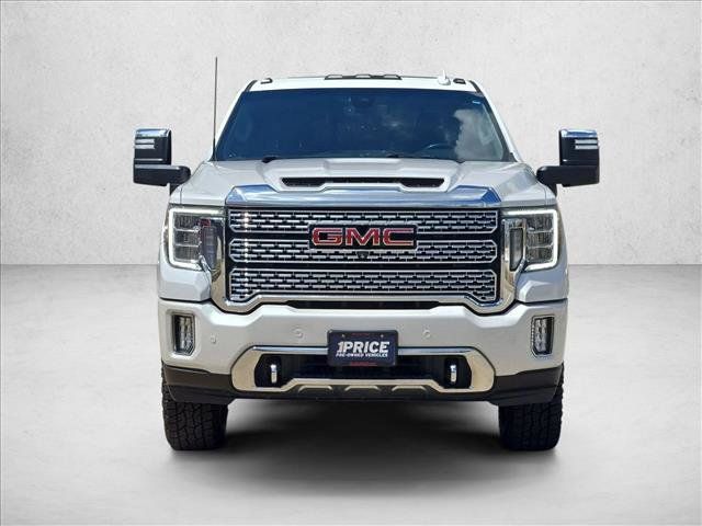 Used 2021 GMC Sierra 2500 Denali AWD/4WD image 2