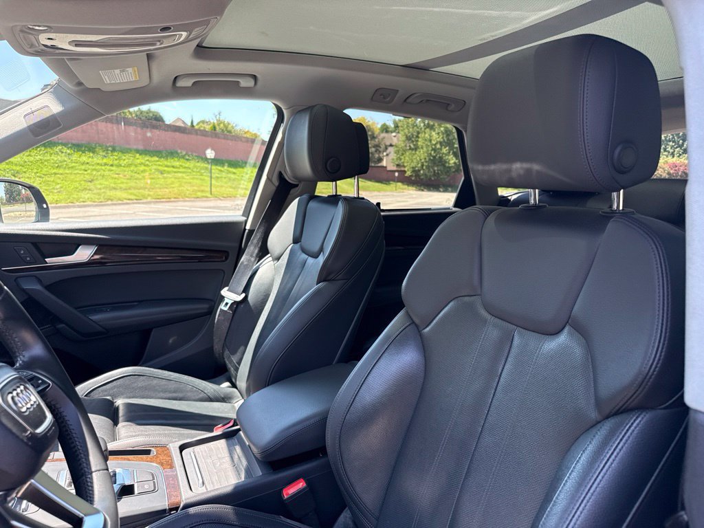 Used 2019 Audi Q5 Premium w/ Premium Plus Package AWD/4WD image 12