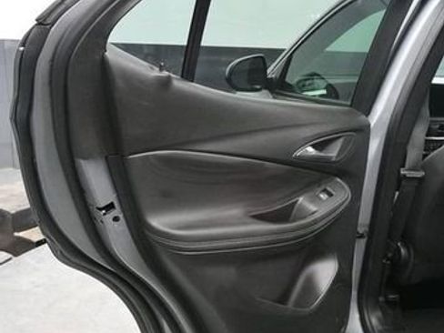 Used 2025 Buick Encore GX Preferred AWD/4WD image 16