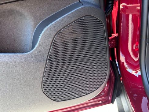New 2025 Chevrolet Trax LT image 39