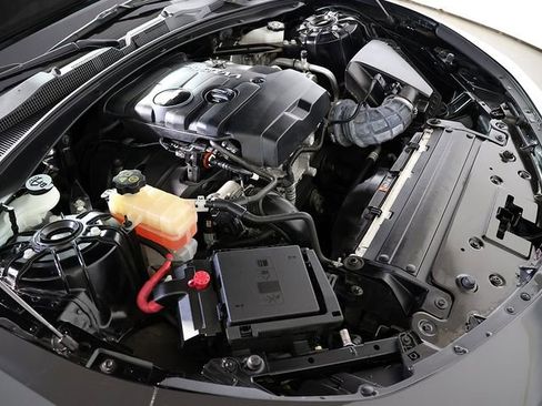 Used 2023 Chevrolet Camaro LT RWD image 28