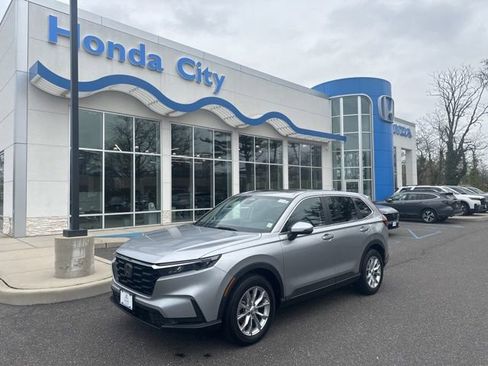 Used 2024 Honda CR-V EX image 2