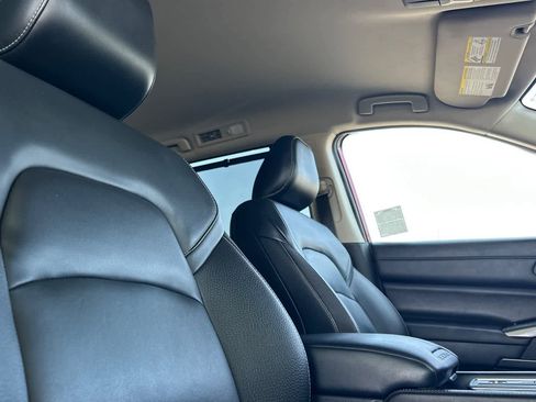 Used 2023 Nissan Pathfinder SL image 20