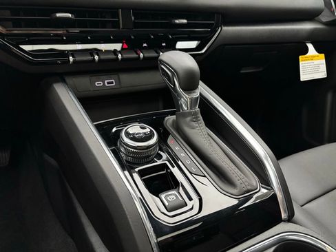 New 2026 GMC Canyon Elevation w/ Convenience Package image 24