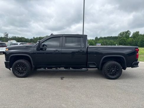 Used 2021 Chevrolet Silverado 2500 LTZ w/ LTZ Plus Package AWD/4WD image 2
