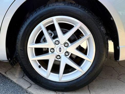 Used 2011 Ford Fusion SEL FWD image 43