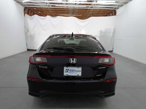 Used 2025 Honda Civic Sport image 6