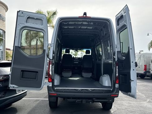 New 2026 Mercedes-Benz Sprinter 2500 image 5