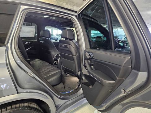 New 2026 BMW X5 xDrive40i w/ M Sport Package AWD/4WD image 37