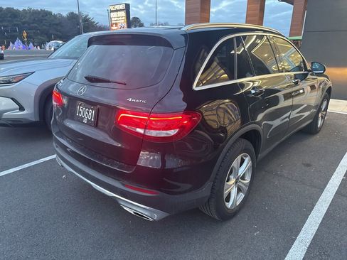 Used 2018 Mercedes-Benz GLC 300 4MATIC image 19