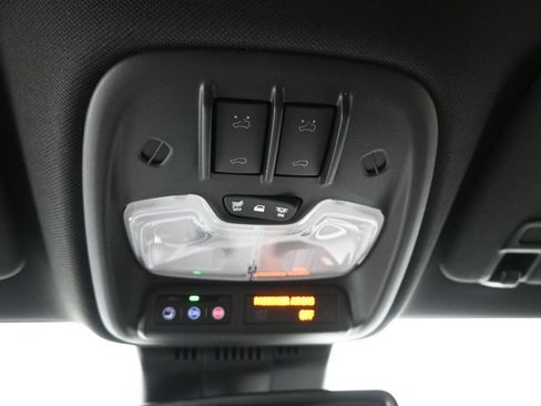 New 2026 GMC Canyon Denali image 15