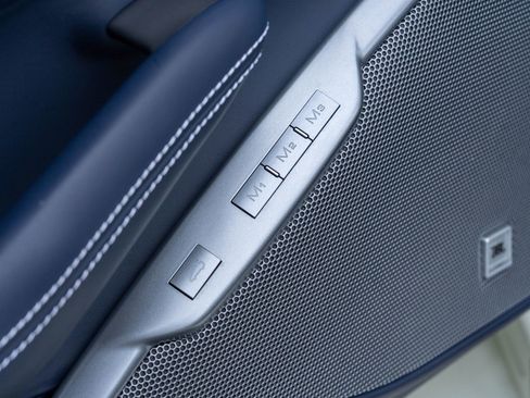 Certified 2020 Ferrari Portofino image 27