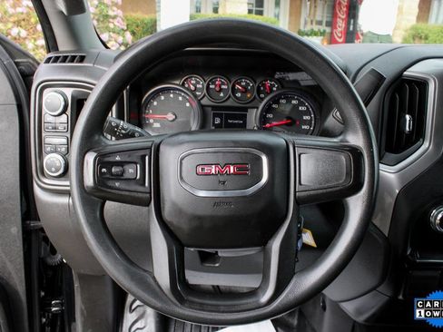 Used 2021 GMC Sierra 1500 4x4 Crew Cab w/ Sierra Value Package image 19