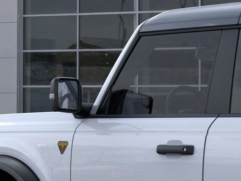 New 2025 Ford Bronco Badlands image 22