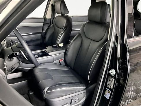 Used 2025 Hyundai Palisade SEL FWD image 20