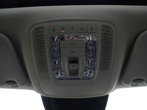 Certified 2026 Mercedes-Benz GLE 350 4MATIC image 32