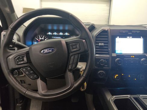 Used 2018 Ford F150 XLT w/ Equipment Group 302A Luxury RWD image 22