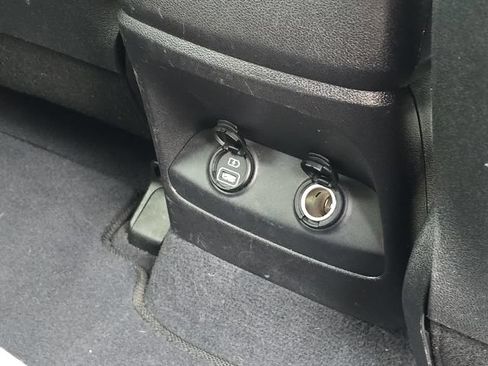 Used 2019 Kia Sorento FWD w/ LX Convenience Package image 18