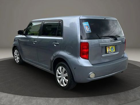 Used 2010 Scion xB image 5