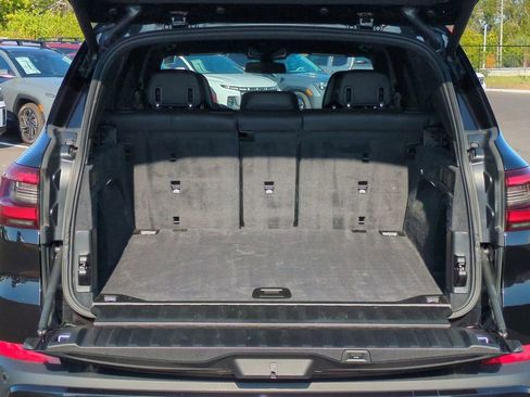 Used 2019 BMW X5 xDrive40i w/ Executive Package image 12