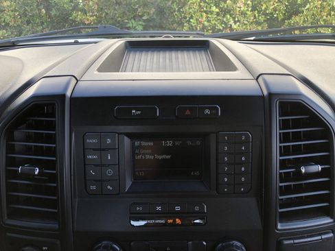 Used 2019 Ford F150 XL w/ XL Power Equipment Group image 24