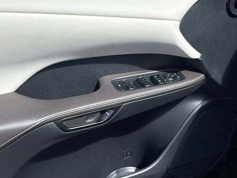 Used 2024 Lexus RX 350 FWD w/ Accessory Package (K3) image 17