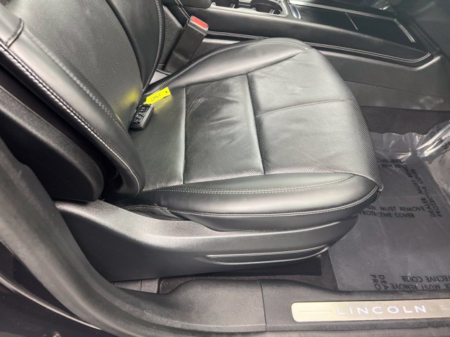 Certified 2024 Lincoln Corsair Grand Touring w/ Equipment Group 301A AWD/4WD image 24