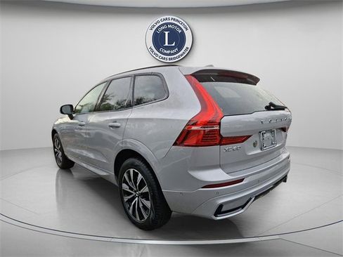 Certified 2025 Volvo XC60 B5 Plus image 4