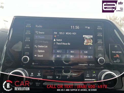 Used 2021 Toyota Highlander XLE FWD image 14
