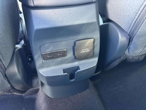 New 2025 Ford Maverick XLT w/ Equipment Group 301A image 32