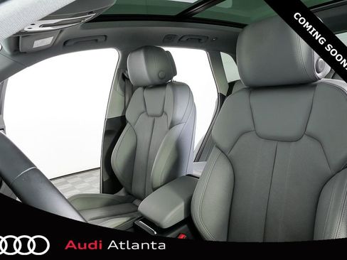 Used 2018 Audi Q5 2.0T w/ Premium Plus Package image 5