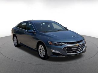 Used 2024 Chevrolet Malibu LT video 2