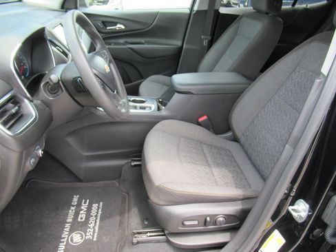 Used 2022 Chevrolet Equinox LT FWD image 16