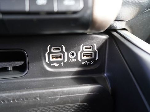 Used 2022 RAM 1500 Laramie image 49