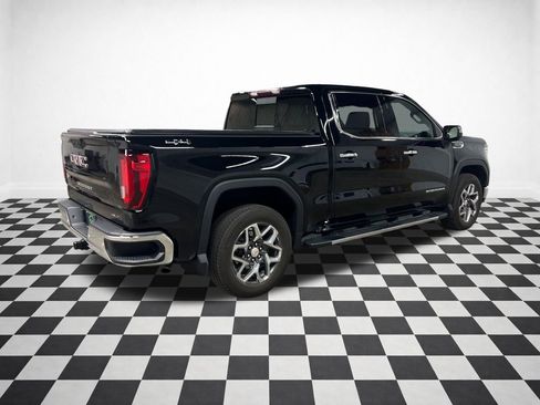 Certified 2024 GMC Sierra 1500 SLT w/ SLT Premium Plus Package AWD/4WD image 9