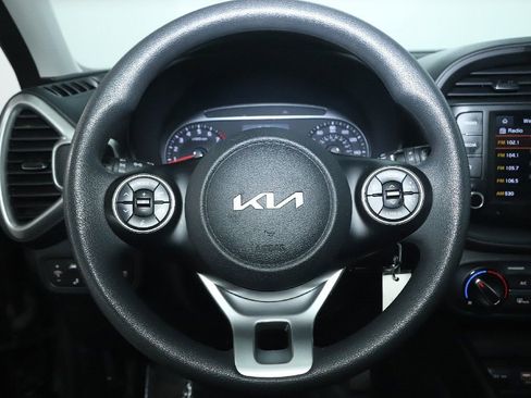 Used 2022 Kia Soul LX w/ Technology Package image 21