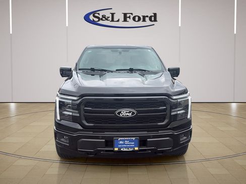 Used 2025 Ford F150 Lariat AWD/4WD image 12