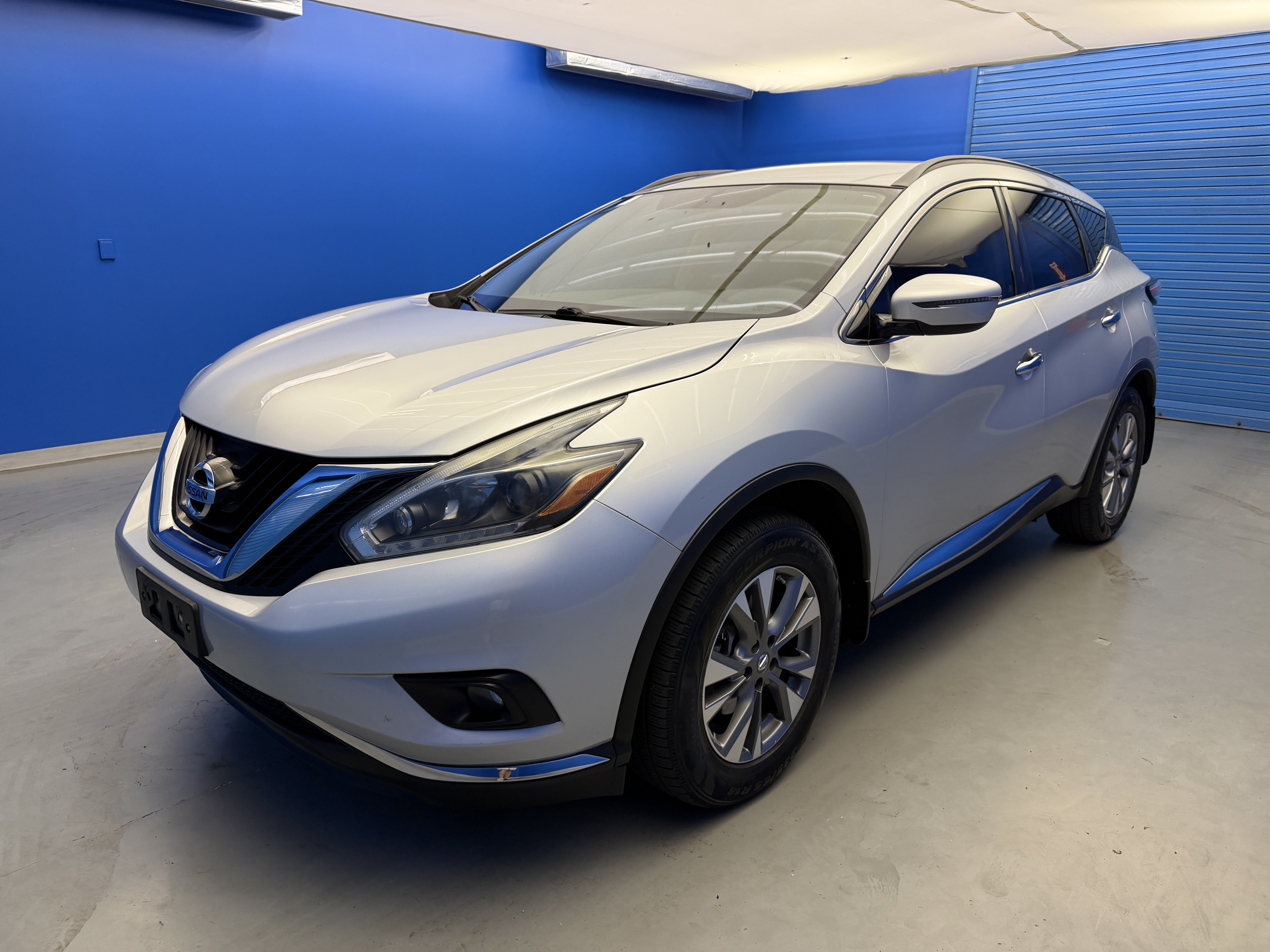 Used 2018 Nissan Murano SV w/ Cargo Package AWD/4WD image 4