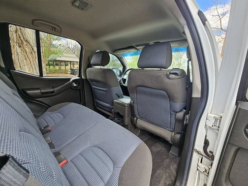 Used 2005 Nissan Xterra Off-Road AWD/4WD image 34