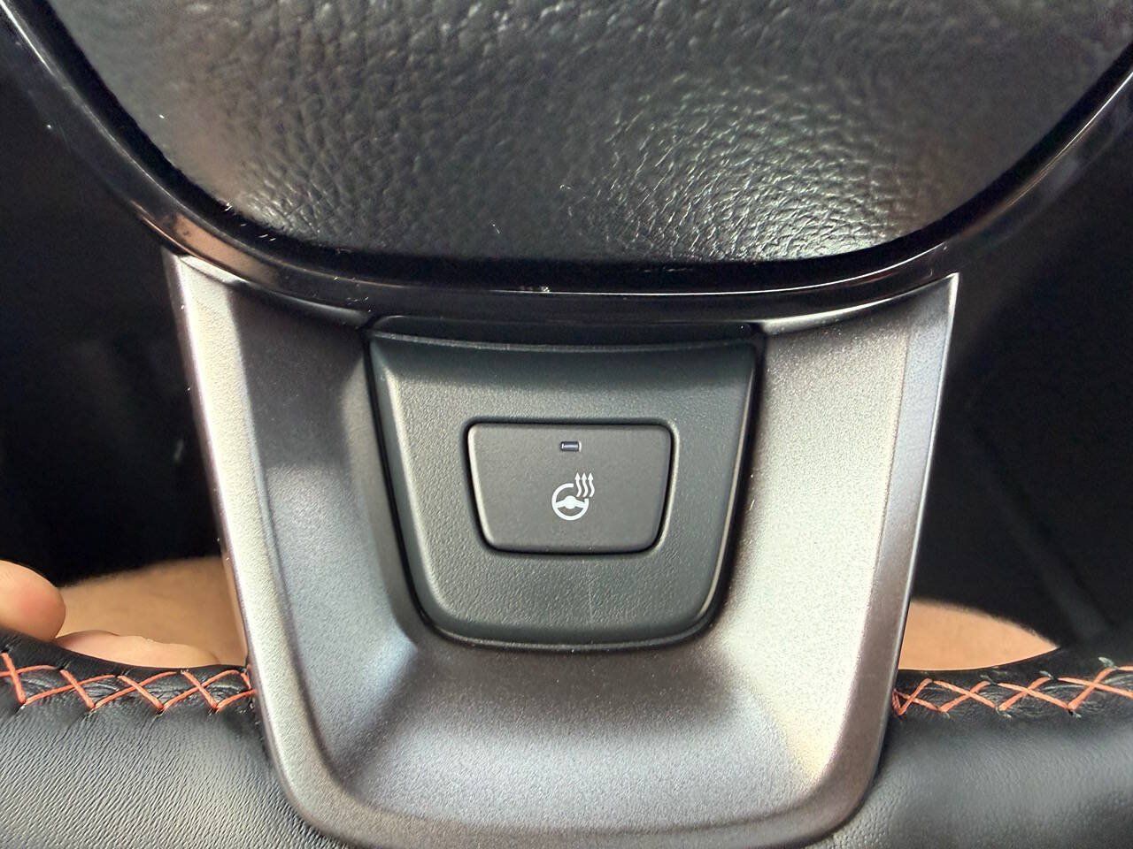 Used 2025 Honda Pilot TrailSport image 38