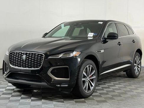 New 2026 Jaguar F-PACE R-Dynamic S image 2