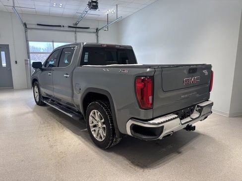 Used 2020 GMC Sierra 1500 SLT w/ SLT Premium Plus Package image 4