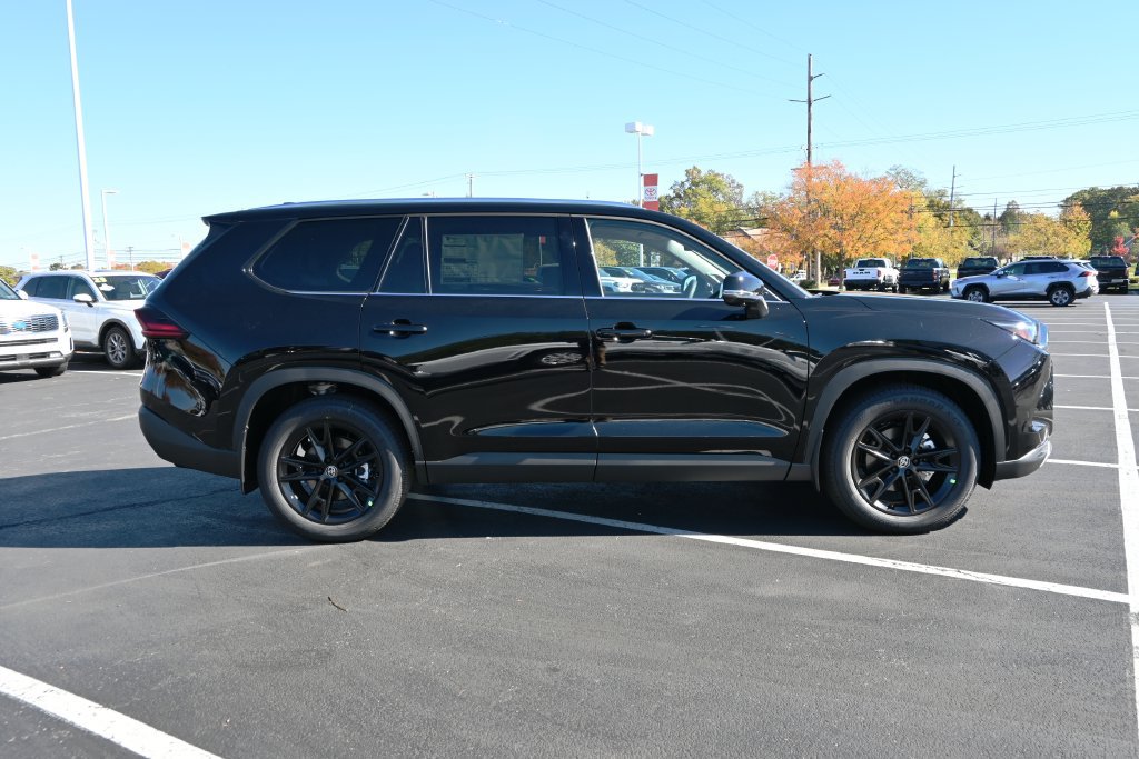 New 2026 Toyota Grand Highlander AWD image 11