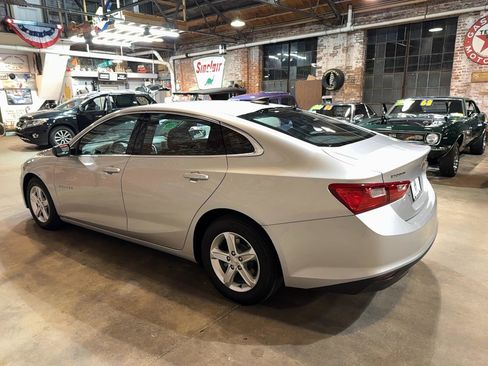 Used 2020 Chevrolet Malibu LS w/ LPO, Convenience Package 2 image 4